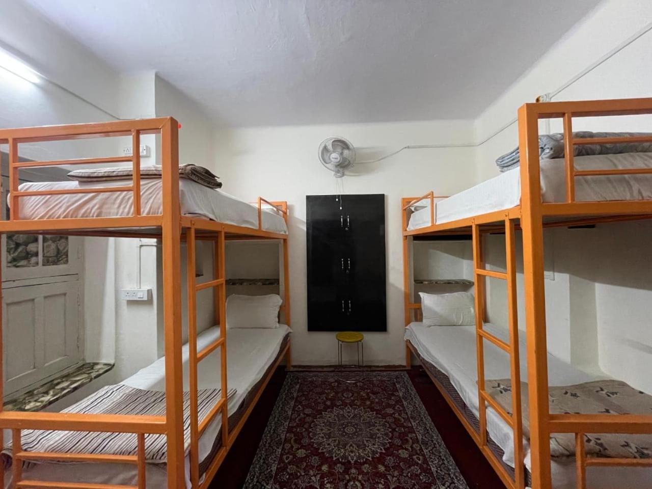 Inka Kashi Hostel バラナシ エクステリア 写真