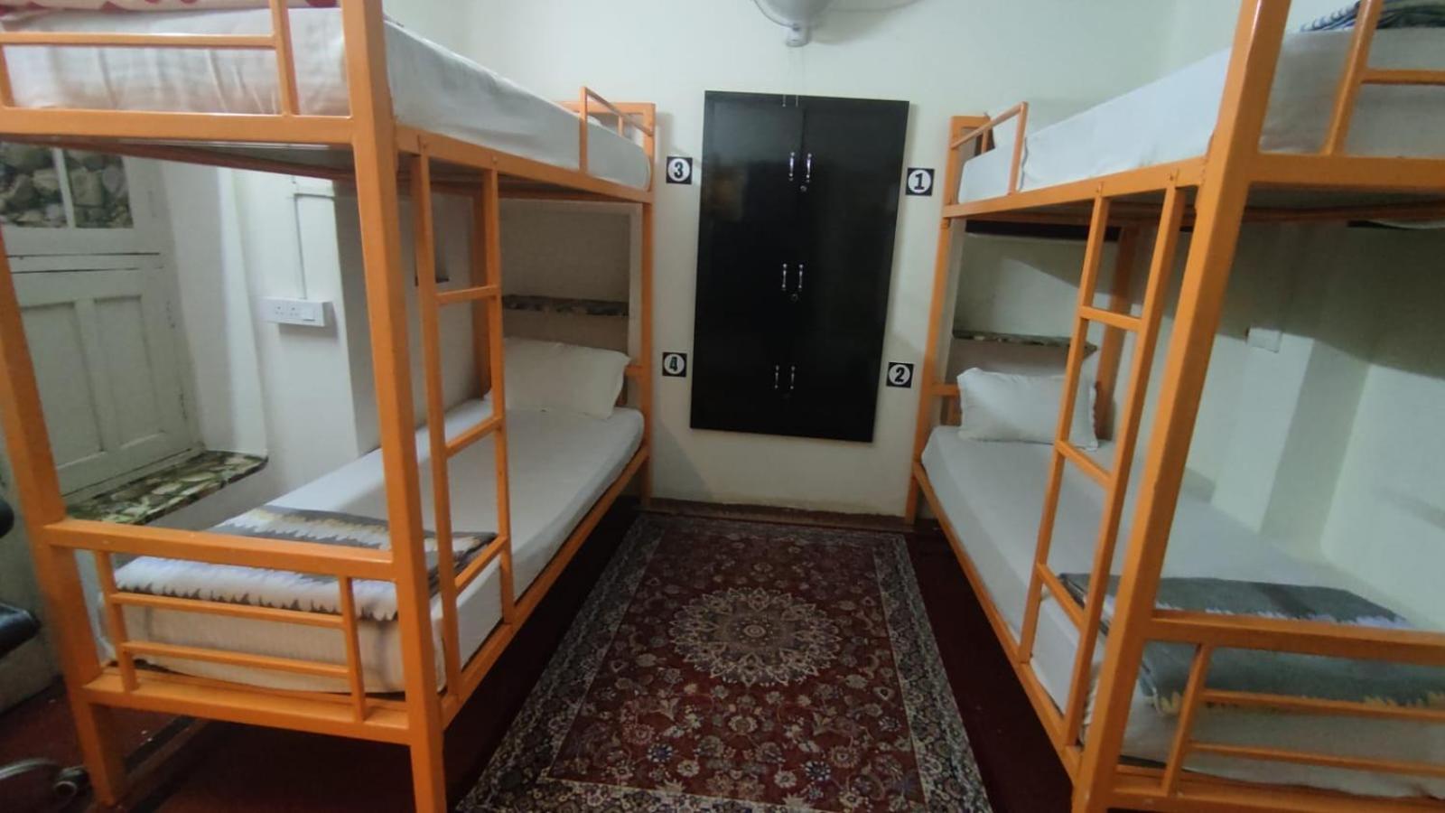 Inka Kashi Hostel バラナシ エクステリア 写真